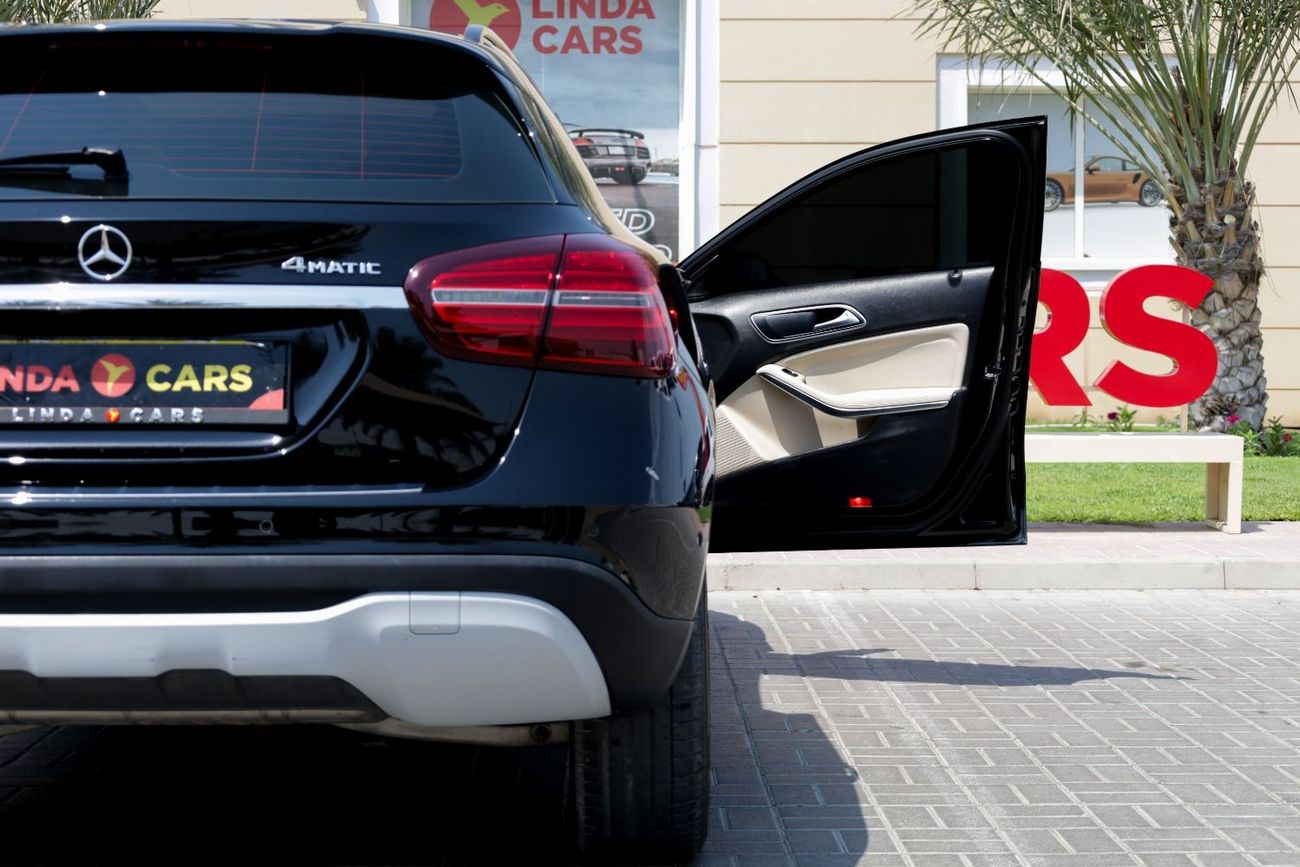 مرسيدس بنز GLA 220 Std