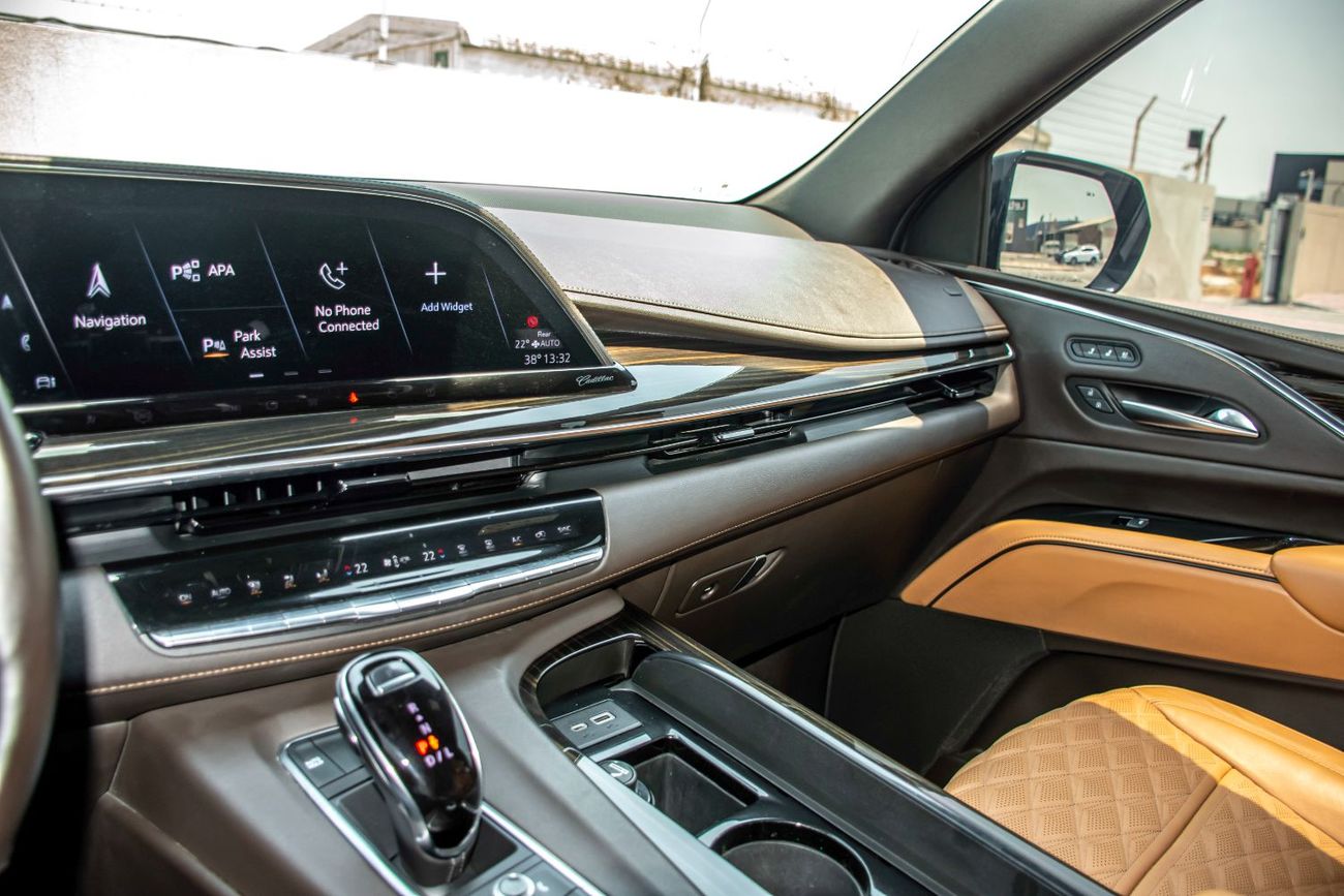 كاديلاك إسكالاد PREMIUM LUXURY PLATINUM SPORT PLATINUM