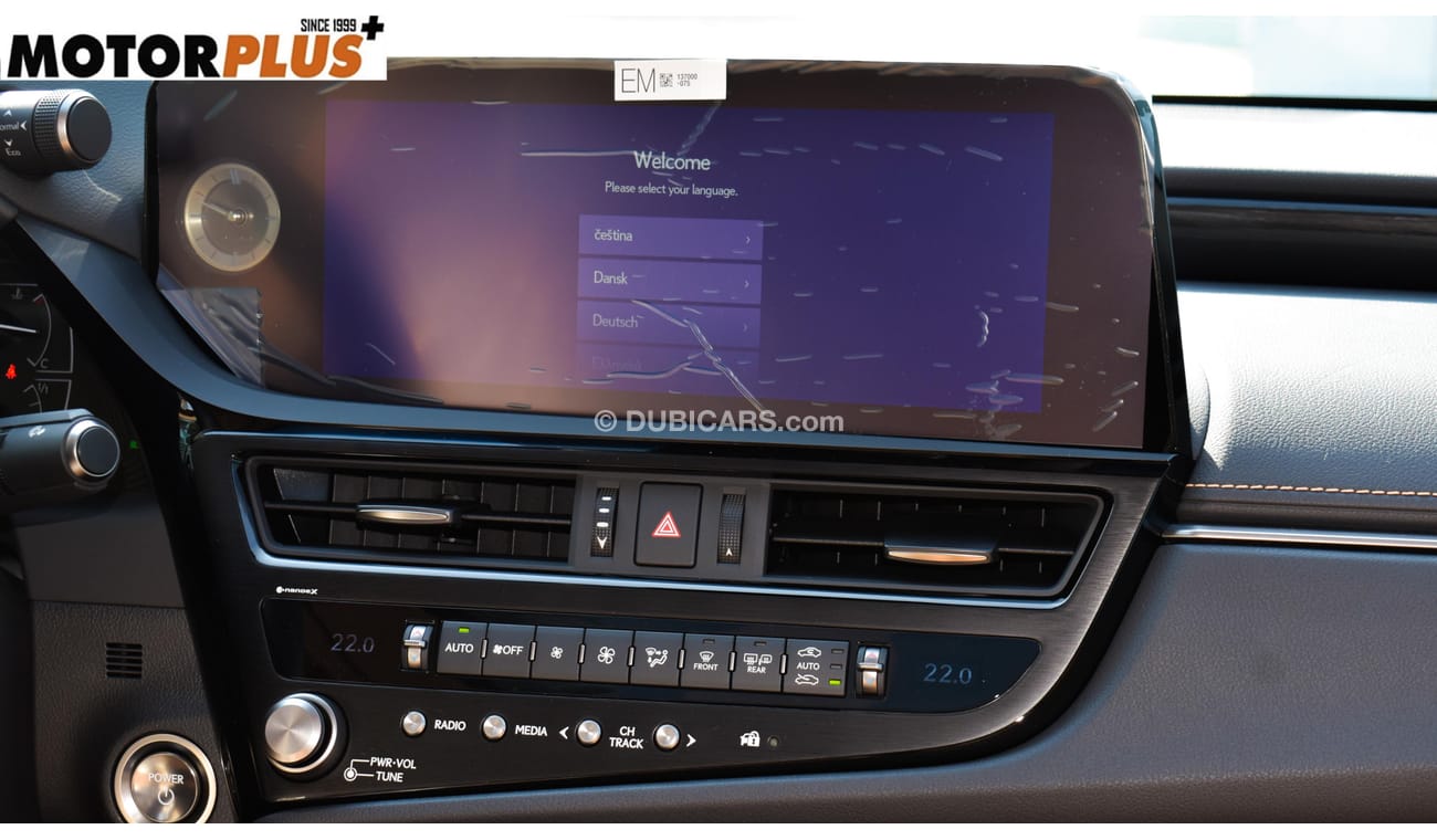 Lexus ES 300 h radar, seat heater, big screen, export only 2024 Euro specs