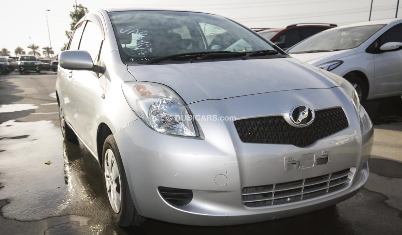 Used Toyota Vitz 2007 for sale in Dubai 156557