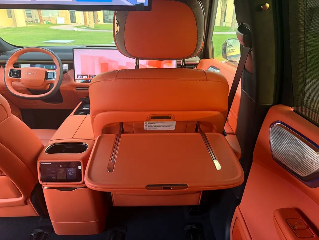 لينك أند كو 900