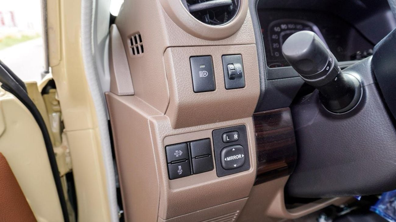 تويوتا لاند كروزر 70 HT S- DLX LX Toyota Land Cruiser Hard Top 2.8 Saudi Specifications Full Option