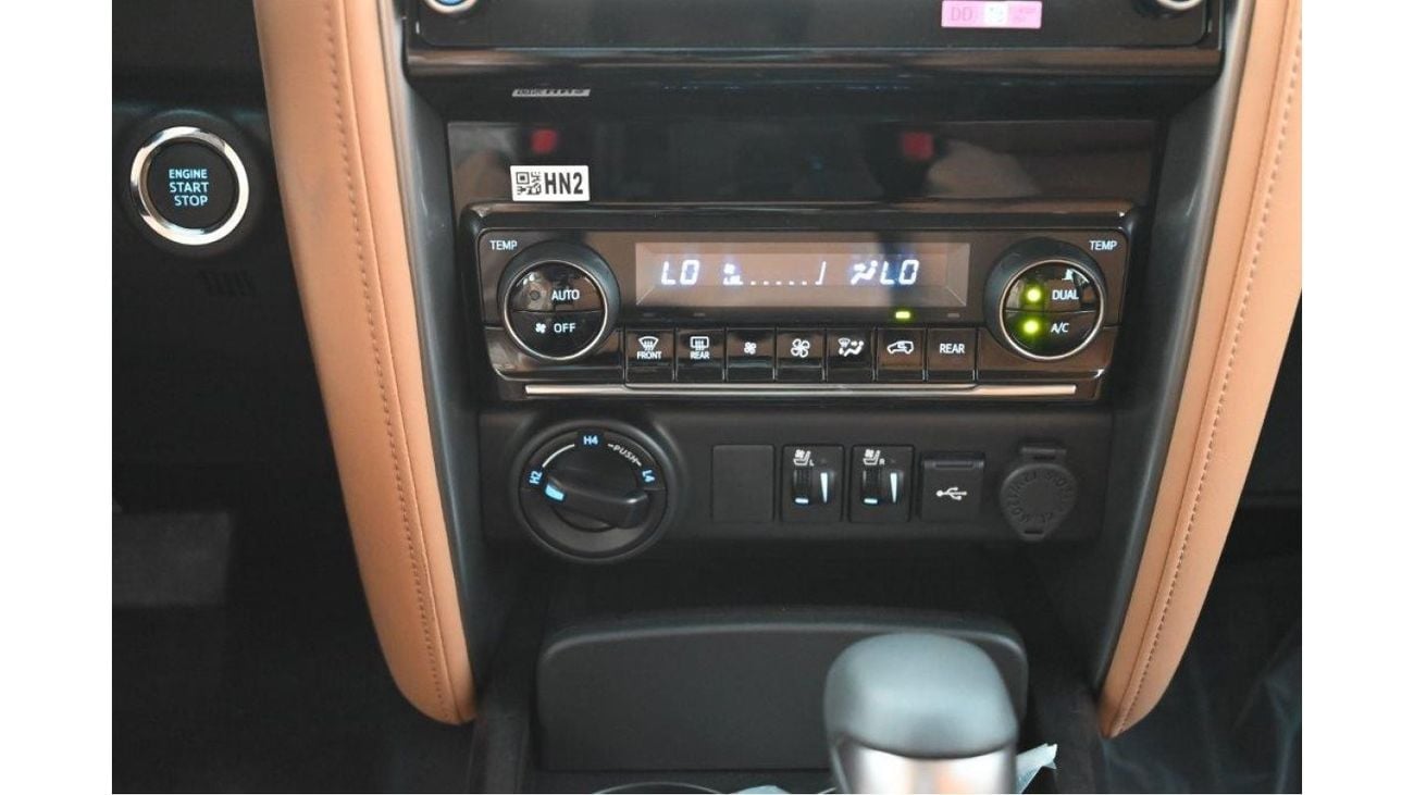 تويوتا فورتونر 2.8L Diesel 4WD 7 Seater Automatic