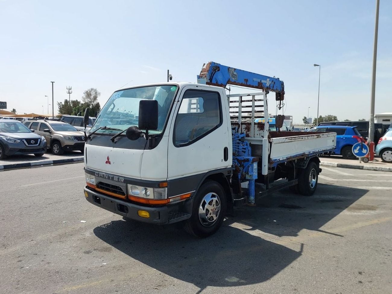 Mitsubishi Fuso Canter (RAMADAN OFFER) MITSUBISHI CANTER TRUCK RHD 1994 MODEL 4.6 L DIESEL MANUAL(PM500262)