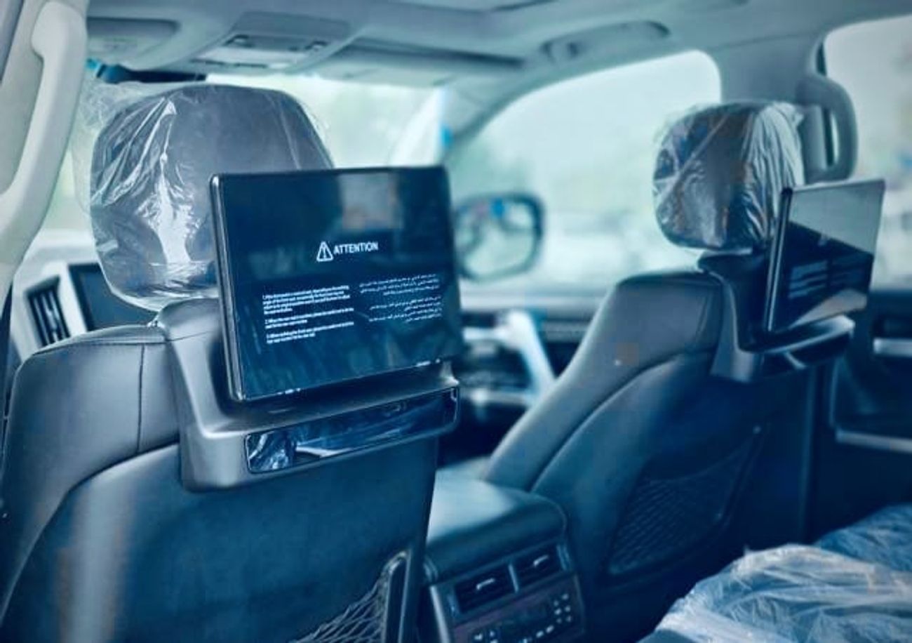 تويوتا لاند كروزر 2017 Model ZX RHD Diesel Engine Full Option Very clean and perfect condition