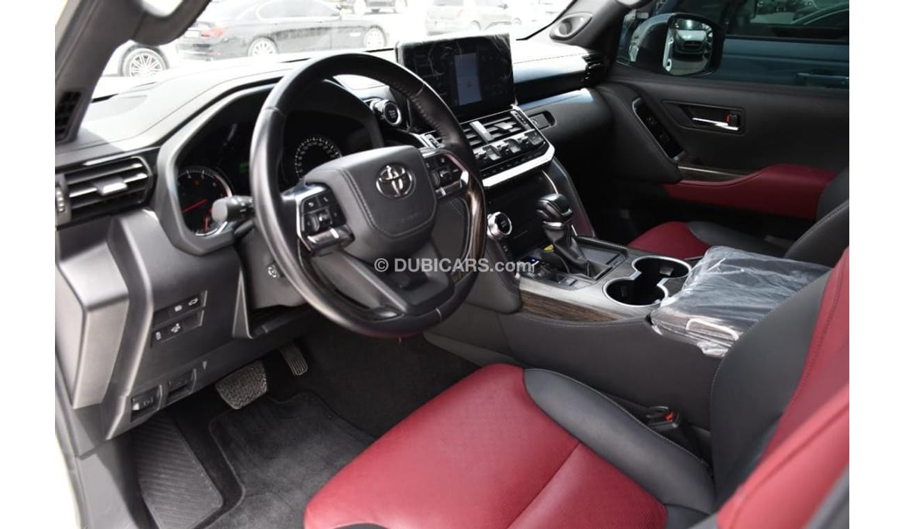 New Toyota Land Cruiser 3.5L VXR TWIN TURBO, LEATHER SEATS, MEMORY