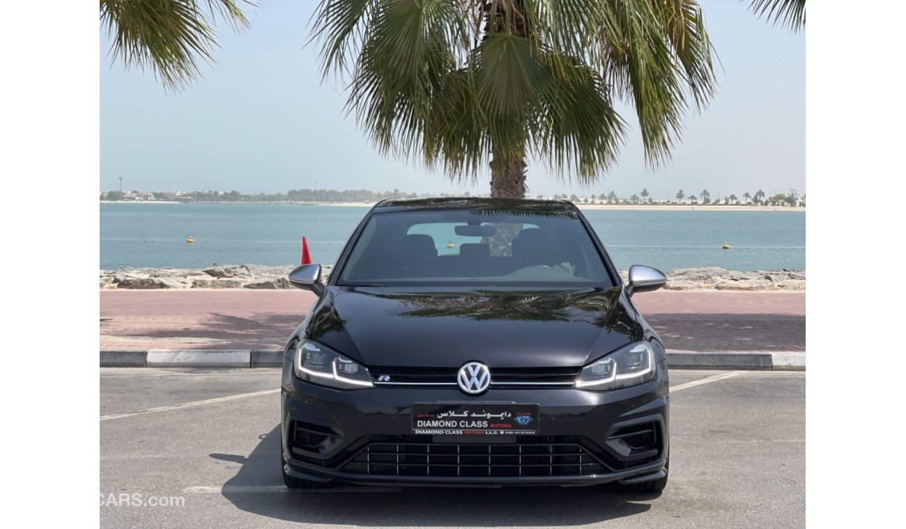 Volkswagen Golf GOLF R GCC