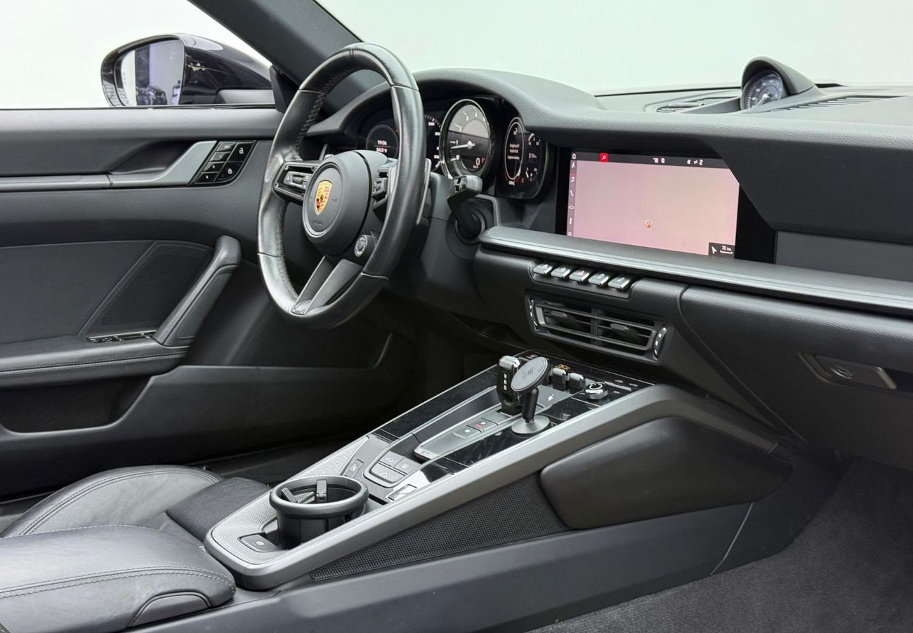 Porsche 911 Carrera S 3.0L (445 HP) Coupe 2020 Porsche 911 Carrera S, 2 years Warranty, Porsche Full Service His