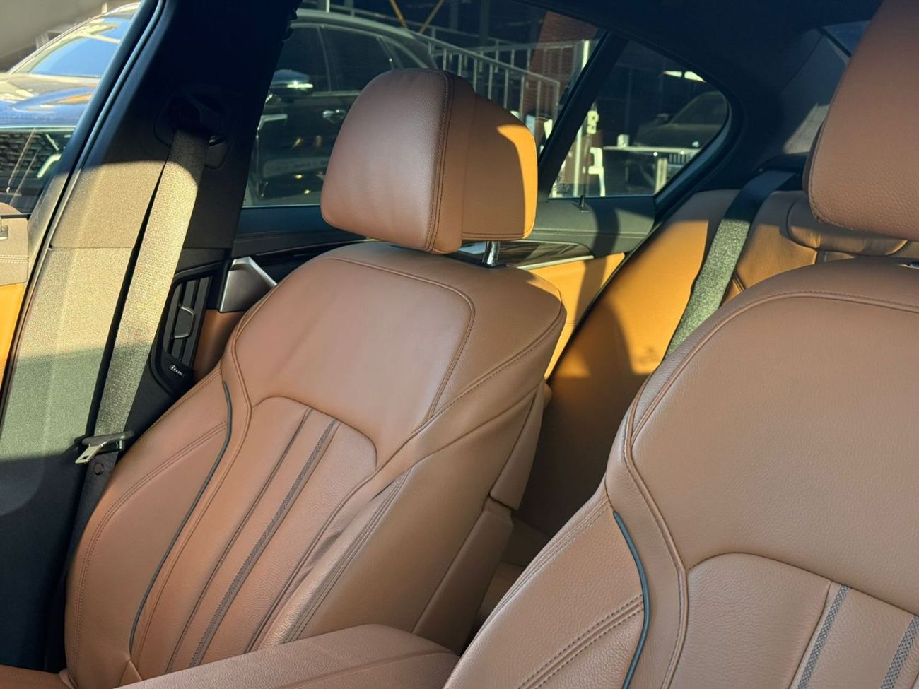 BMW 520i M Sport Comfort 2.0L