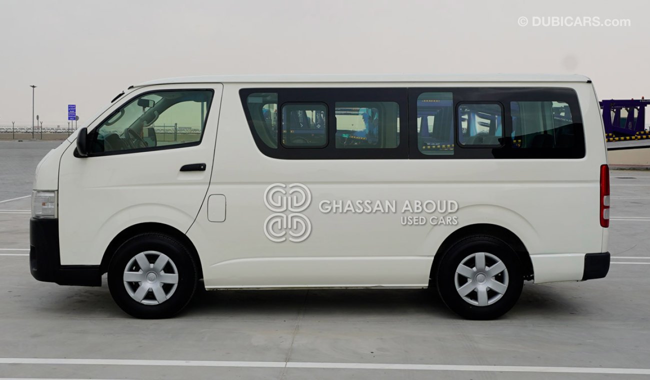 Toyota Hiace Certified Vehicle with Delivery option; Hiace (GCC Specs) in good condition(Code : 9396)