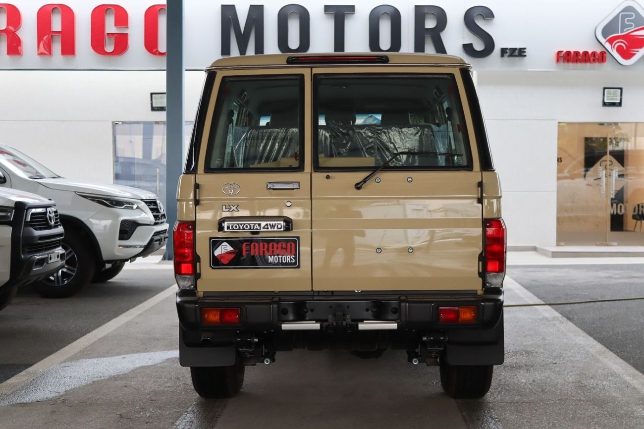 تويوتا لاند كروزر 2025 TOYOTA LAND CRUISER GDJ 76 2.8 DIESEL M/T  **EXPORT ONLY**التصدير فقط خارج الخليج**