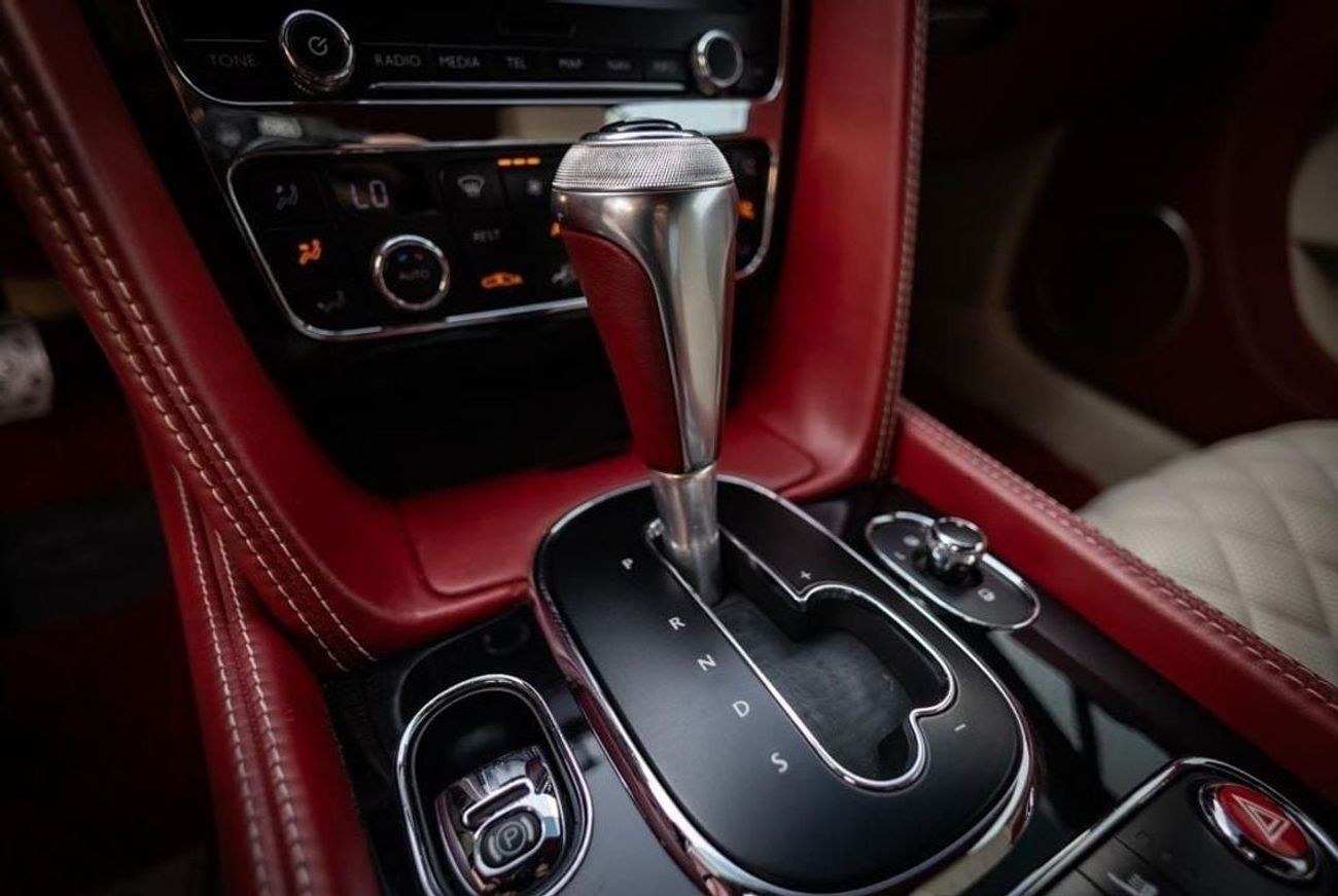 بنتلي كونتيننتال جي تي Bentley Continental GT S 2016 GCC under Warranty with Flexible Down-Payment.