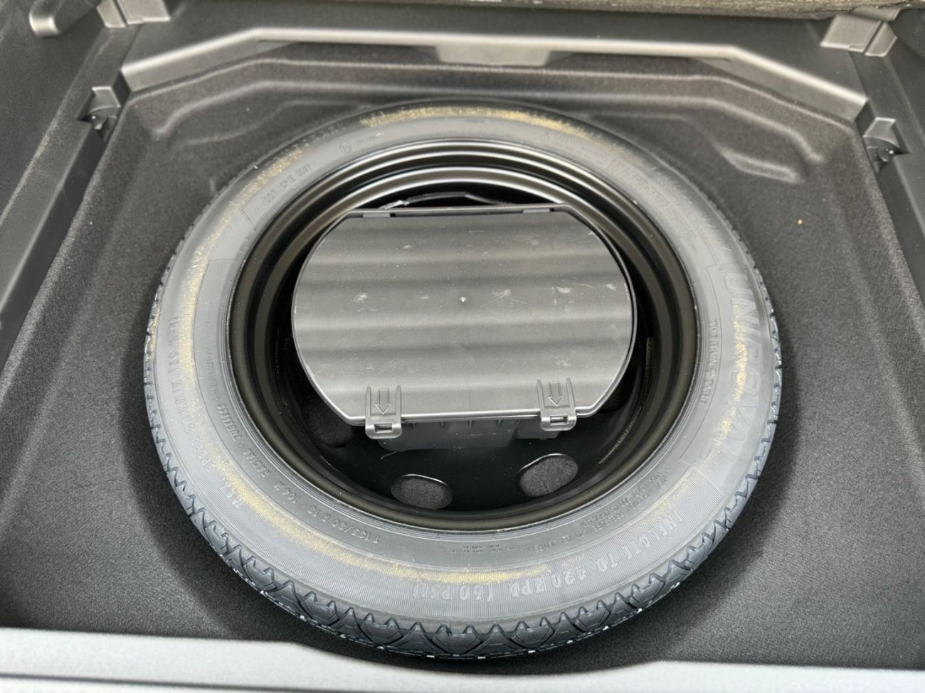 Peugeot 3008 PEUGEOT 3008 GT - 1.6T -  (2025 MODEL) GCC specs