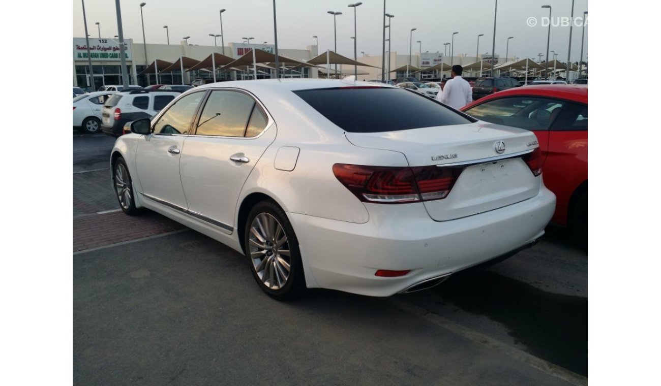 Lexus LS460 معرض فلوريدا لتجارة السيارات المستعملة سوق الحراج الشارقه معرض رقم ١٤١لبيع جميع انواع السيارات وشرائ