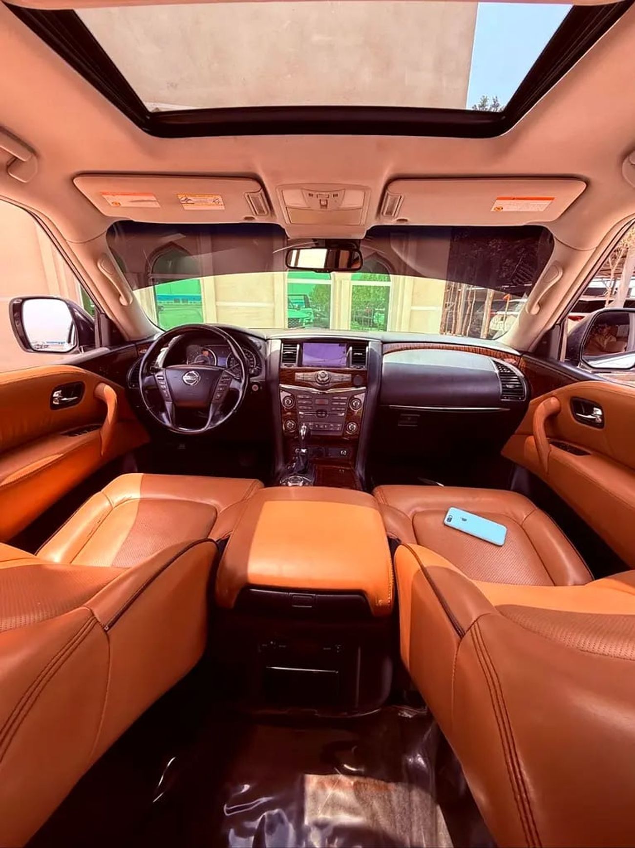 Nissan Patrol LE PLATINUM محول خليجي فل المكينه الكبيرة LE Platinum GCC Specs - Excellent Condition