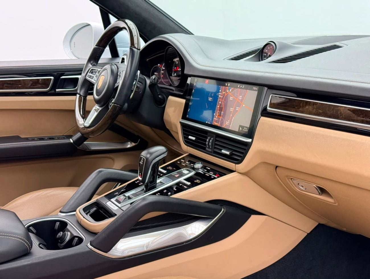 Porsche Cayenne Turbo 2018 Porsche Cayenne Turbo, Full Porsche Service History, Fully Loaded, Excellent Condition, GCC