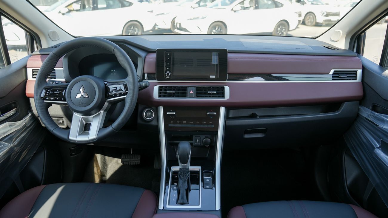 Mitsubishi Xpander Cross Brand New Mitsubishi Xpander Cross N-XP-CR-1.5-P-26 2026 – 1.5L 4-Cylinder Premium – GCC Specs – Exp