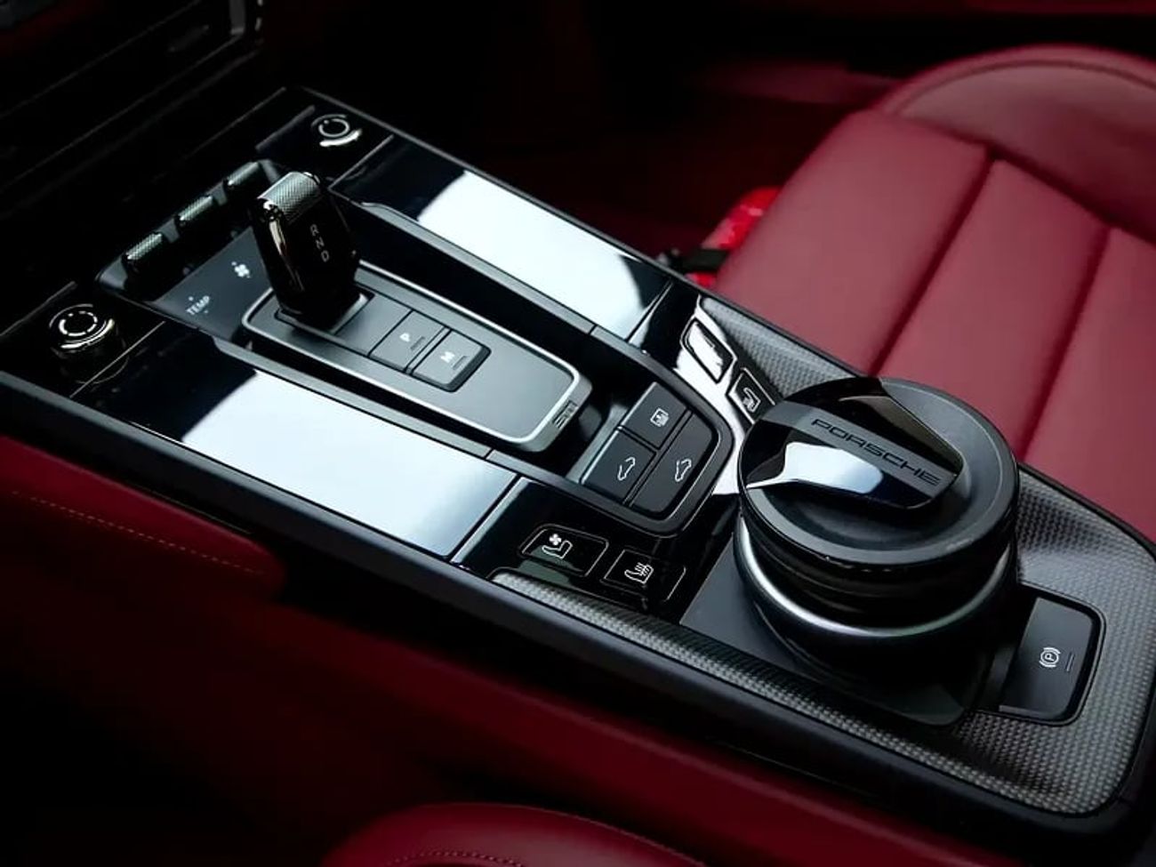 بورش 911 Carrera GTS 3.0L (450 HP) Coupe