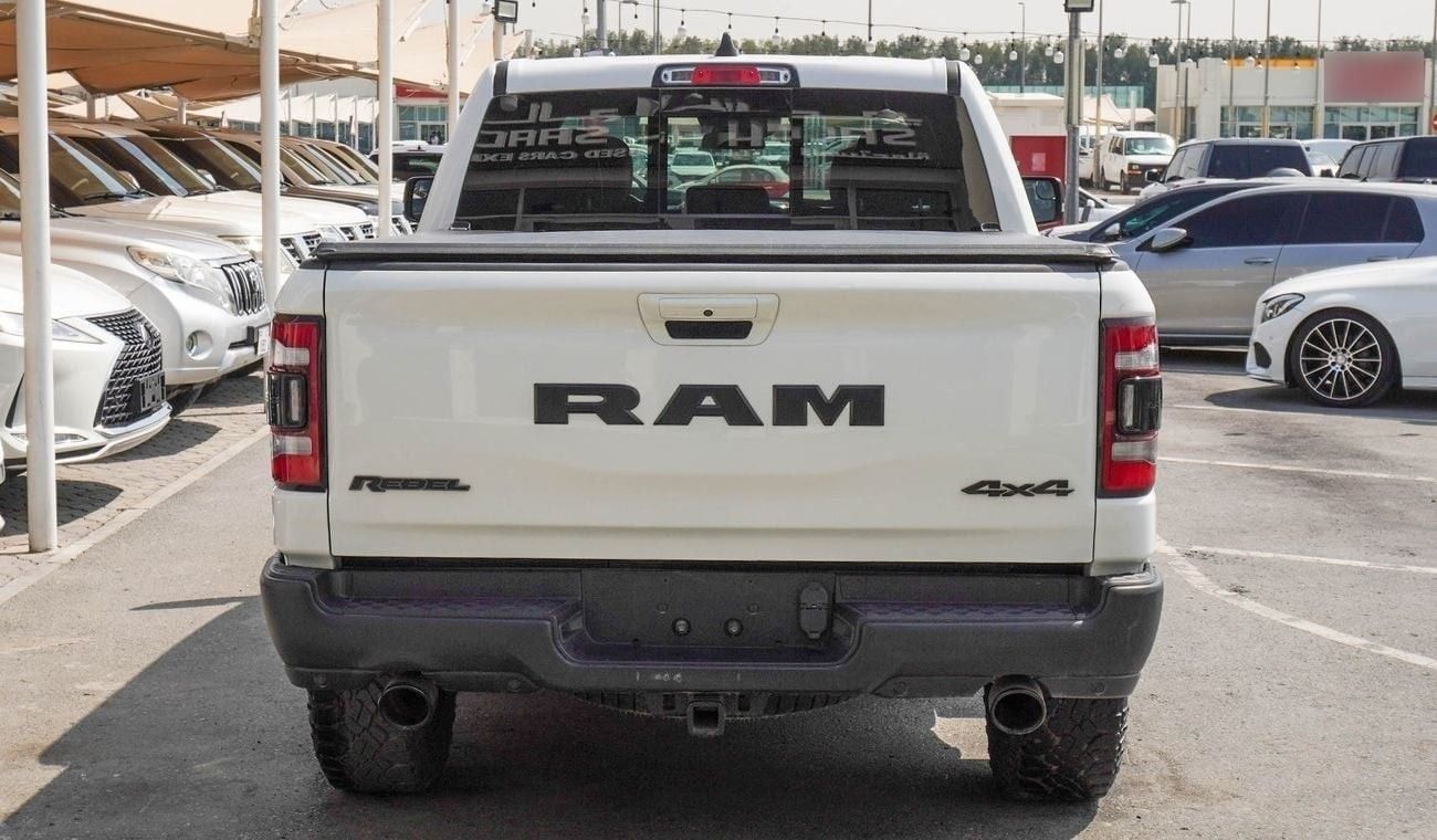RAM 1500 REBEL 5.7L HEMI