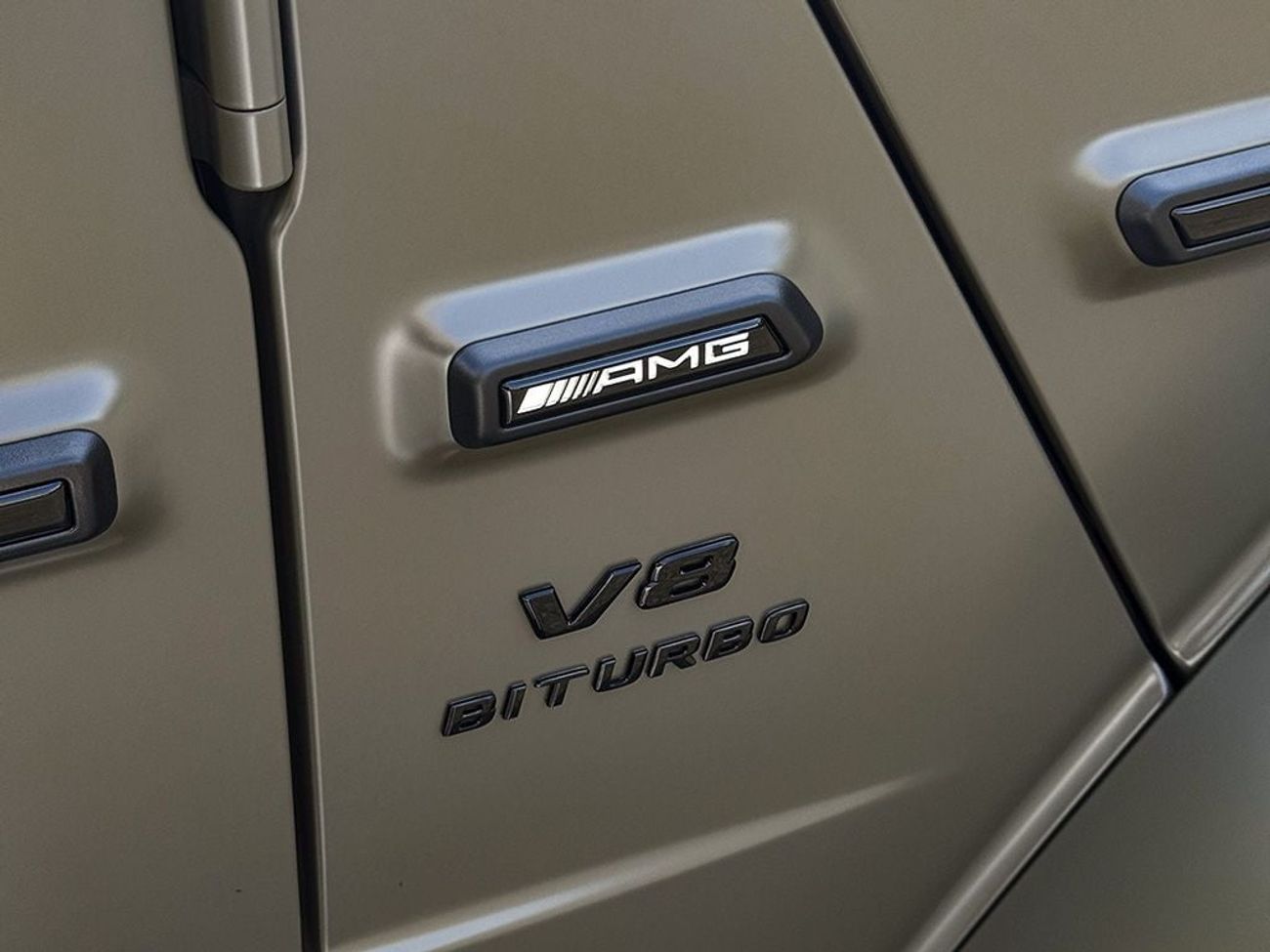 Mercedes-Benz G 63 AMG Magno Edition in RIGHT HAND DRIVE (EXPORT ONLY)