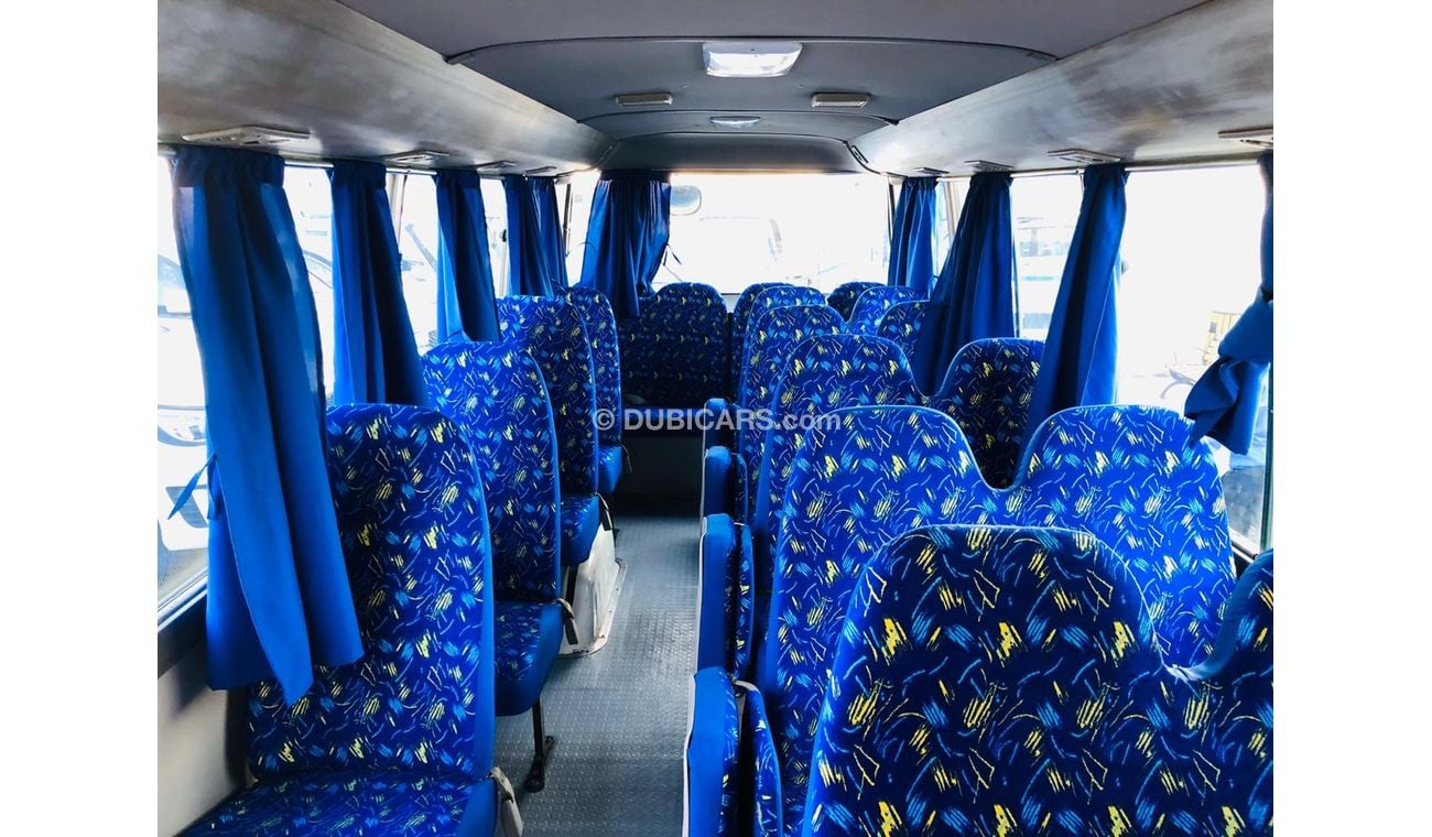Toyota Coaster 30 SEATER------4.2L-DIESEL------LIKE BRAND NEW-DVD-REAR CAMERA-----ESPECIALMENTE PARA ANGOLA