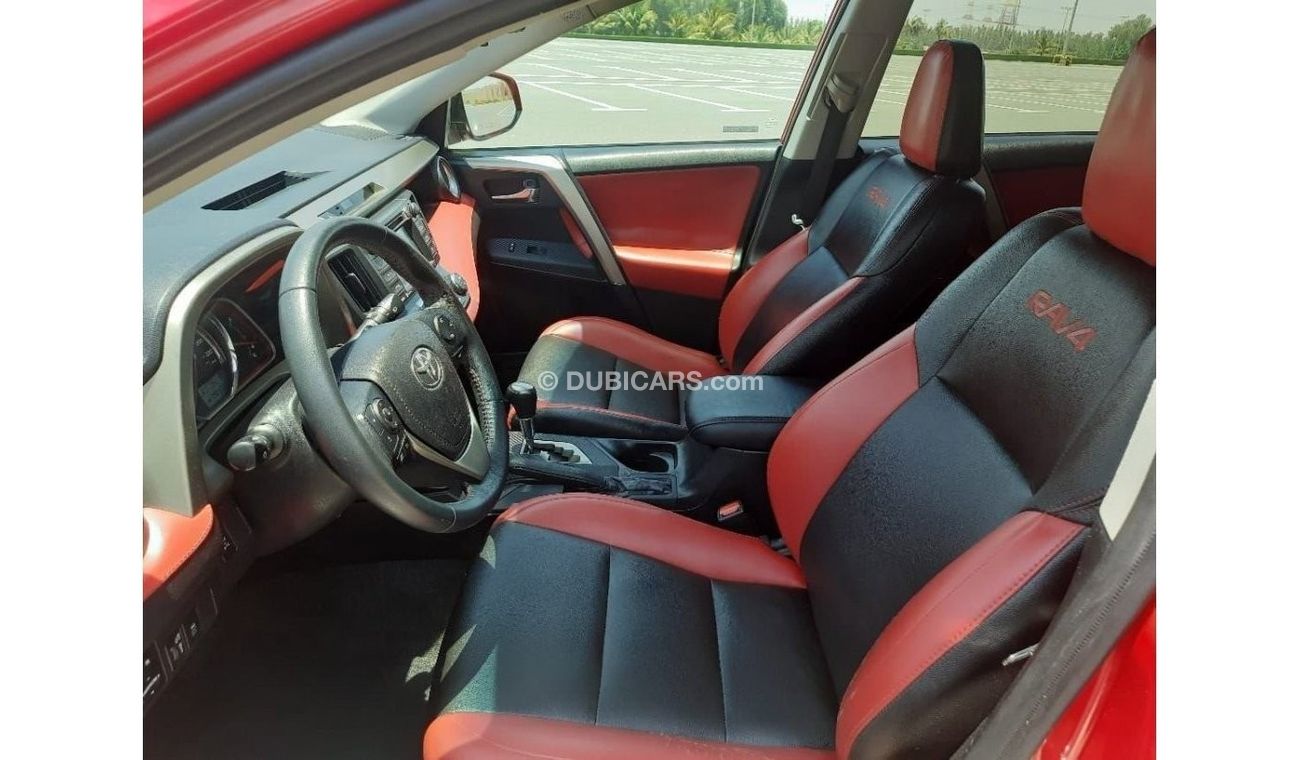 Toyota RAV4 VXR Toyota rav_4  (USA-SPEC) 4*4 - 2015- VERY GOOD CONDITION