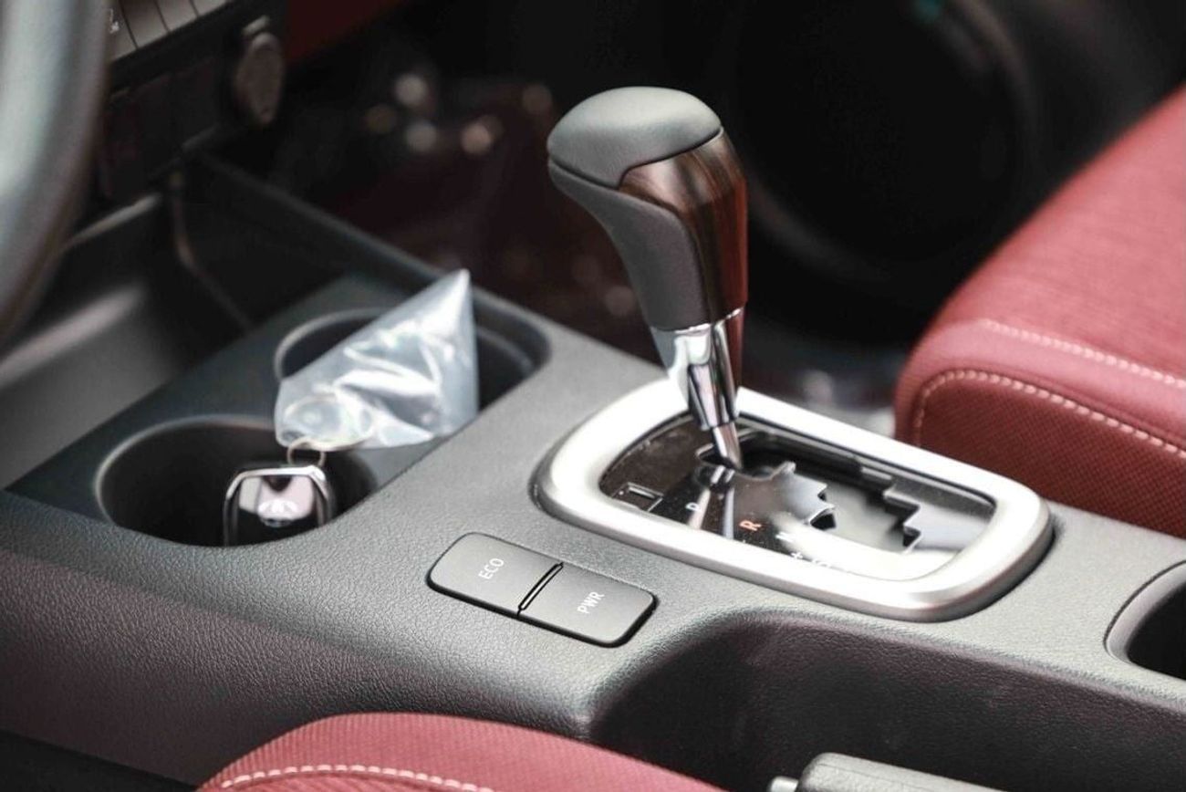 تويوتا هيلوكس 2025 TOYOTA HILUX HI 2.7 - PLATINUM WHITE PEARL inside MAROON | Export Only