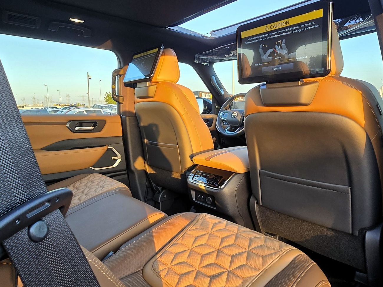 نيسان باترول Nissan Patrol LE Platinum City 3.5l Twin turbo petrol A/T 4WD SUV Black Color Inside Tan GCC 2026 Mo