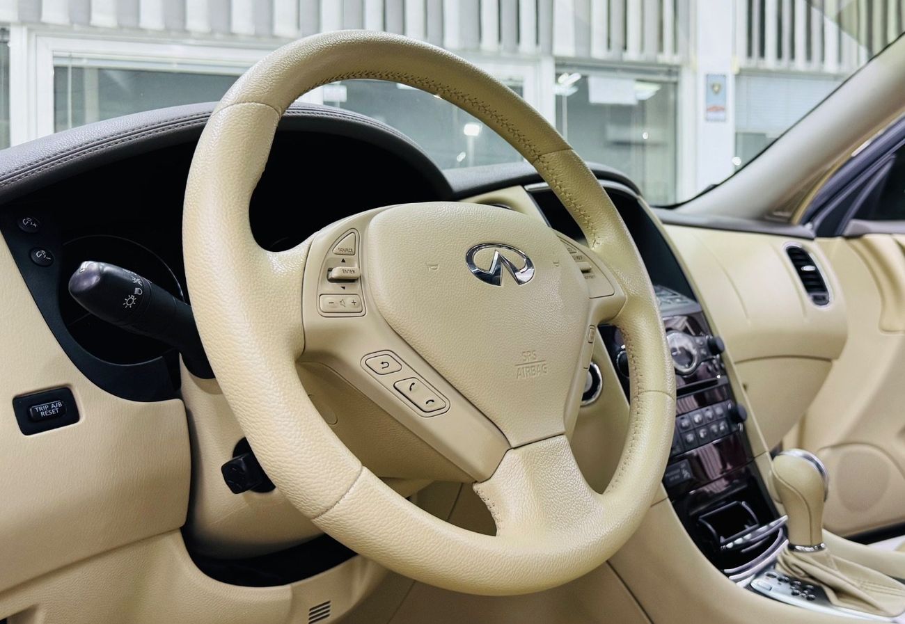 إنفينيتي QX50 Luxury 3.7L 4WD