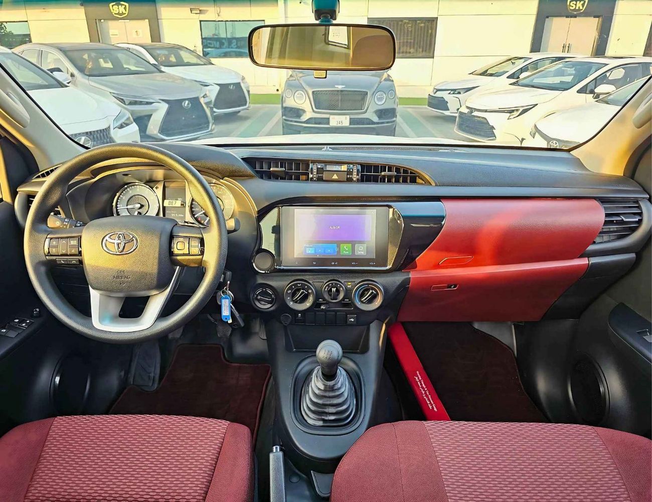 Toyota Hilux GLG NARROW BODY/ SINGLE CABIN/ M/T / 2.7L V4 PETROL / PLASTIC BUMPER / POWER WINDOWS (CODE # GLG)