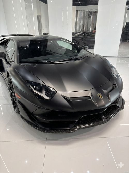 لامبورغيني أفينتادور SVJ 6.5L V12