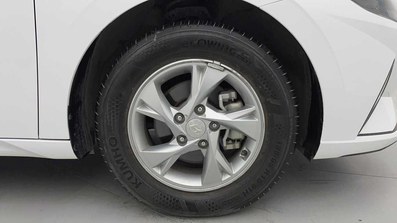 Hyundai Elantra GL 1.6 | Zero Down Payment | Free Home Test Drive