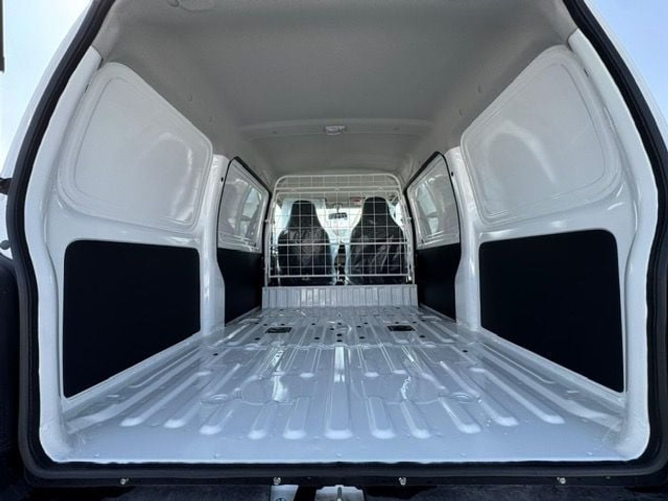 سوزوكي EECO Eco 1.2 Cargo Van 2026 Model Export Price @ 29,500 AED