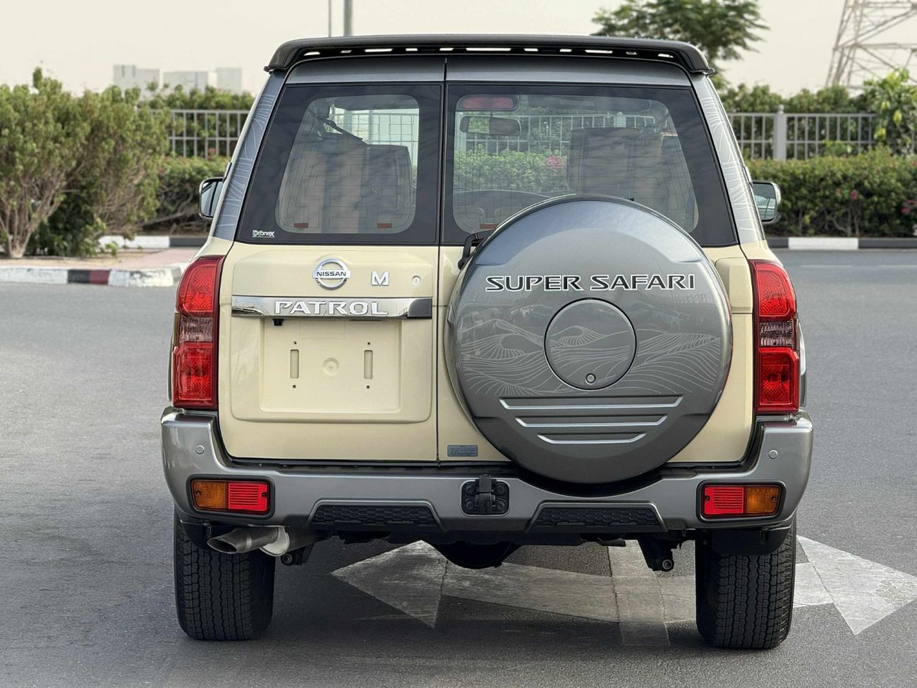 Nissan Patrol Super Safari GCC SPEC NEAT AND CLEAN UNDER WARRANTY