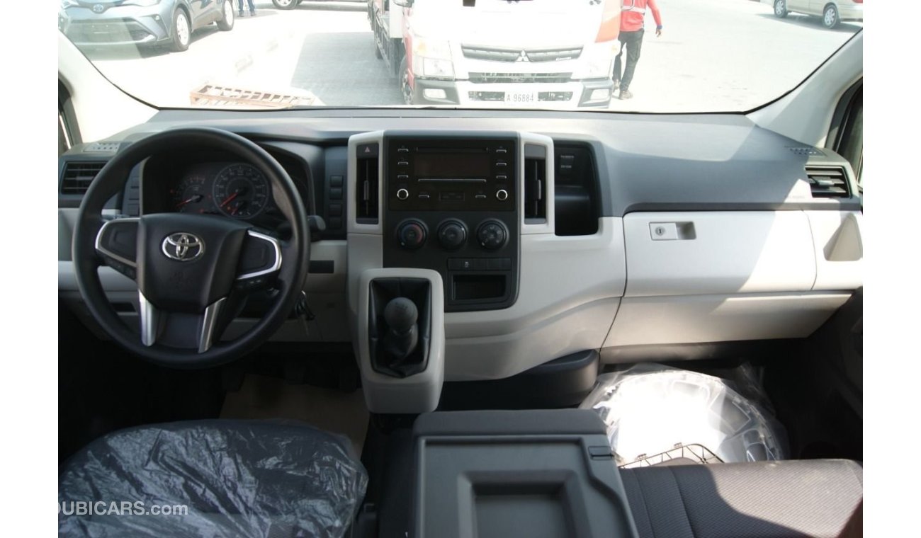 تويوتا هاياس 3.5L Petrol STD Roof Panel Van Manual