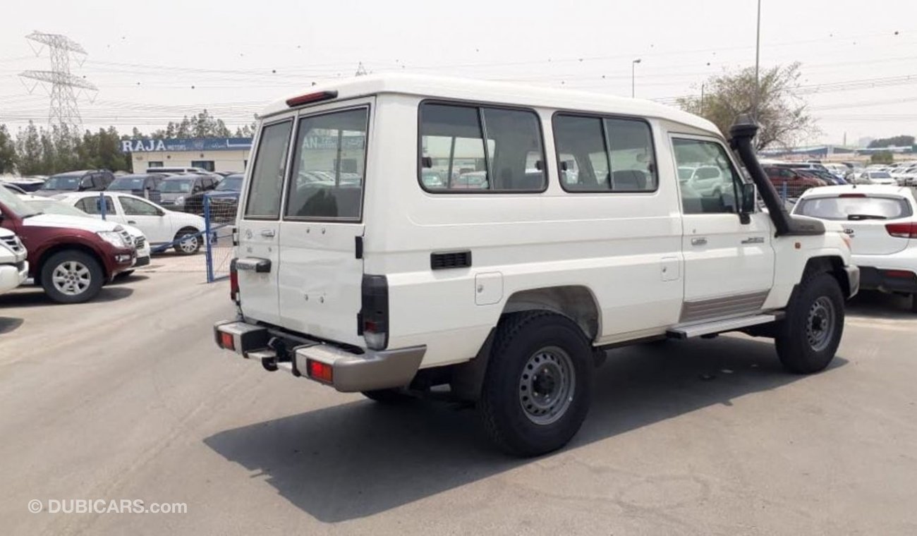 Toyota Land Cruiser Hard Top HARDTOB 3 DOOR 4X4 4.2L V6 DIESEL///2023///SPECIAL OFFER///BY FORMULA AUTO FOR E