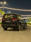 Toyota Land Cruiser Land cruiser GXR 4.0 radar black/beige