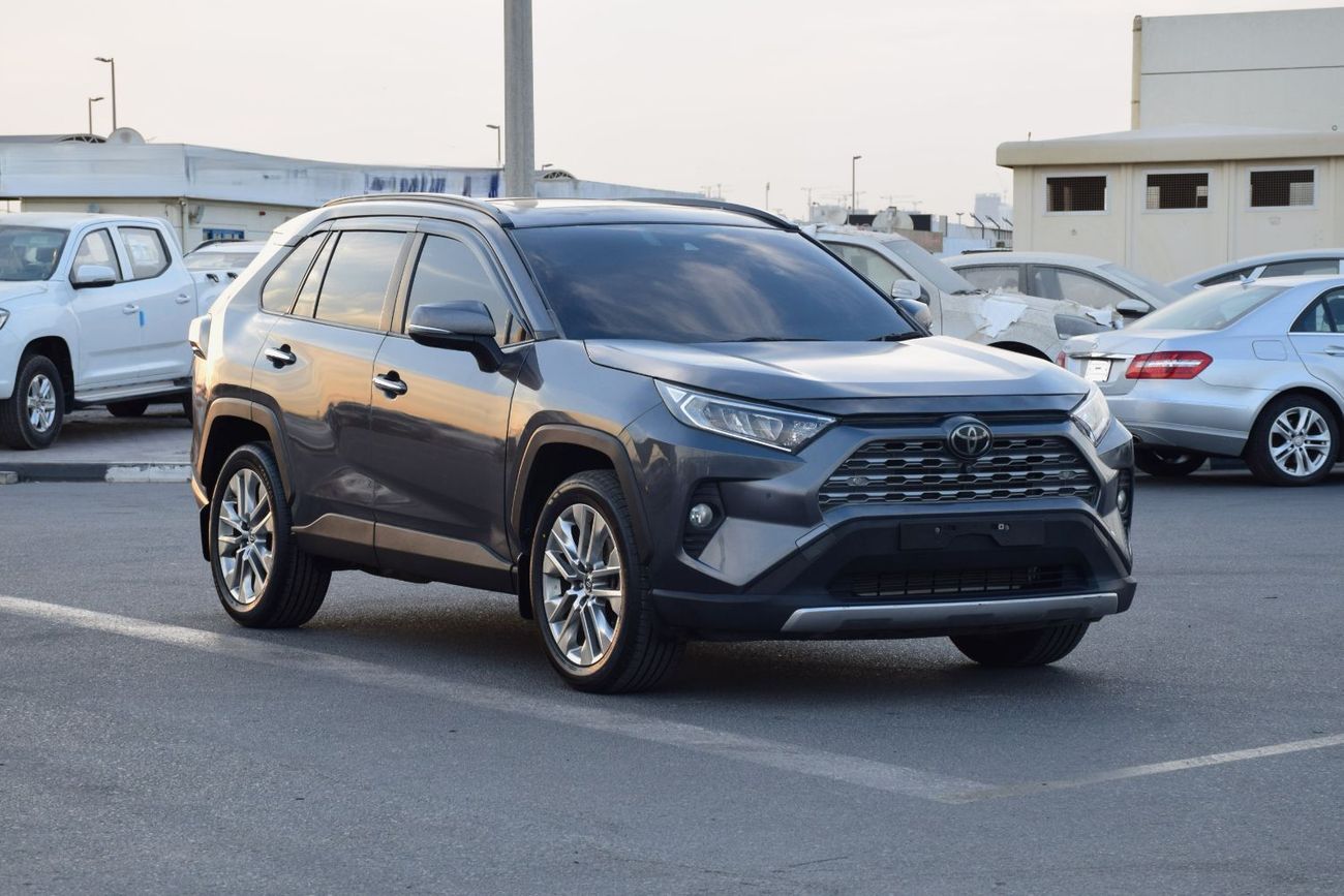 تويوتا راف ٤ LE 2.0L FWD Petrol (Right Hand)