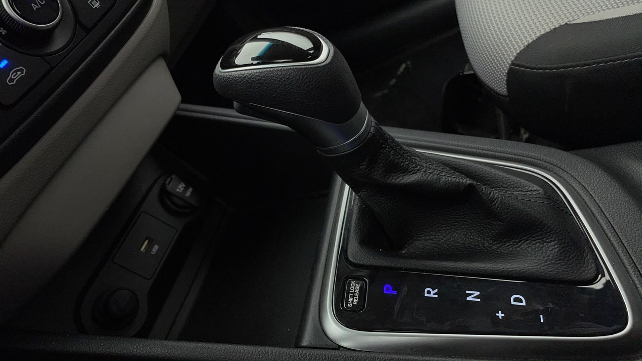 Hyundai Accent SMART 1.6 | Zero Down Payment | Home Test Drive