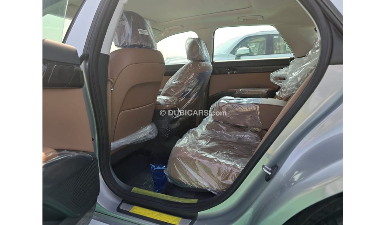 New Hyundai Azera 3.5L PETROL V6 2024 GCC 2024 for sale in Dubai - 783807