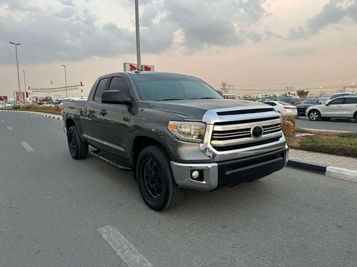 Toyota Tundra Std 5.7L