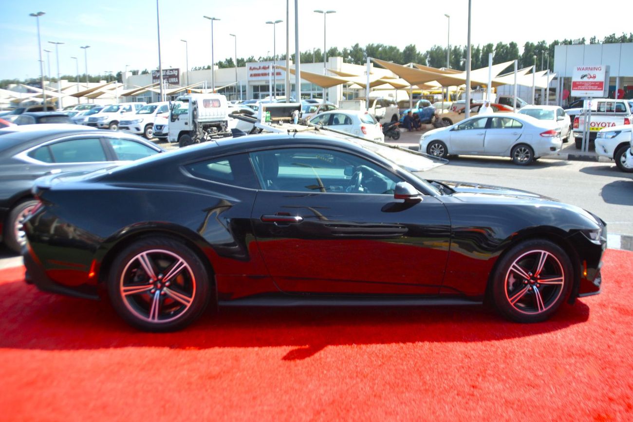 Ford Mustang EcoBoost 2.3L Coupe A/T