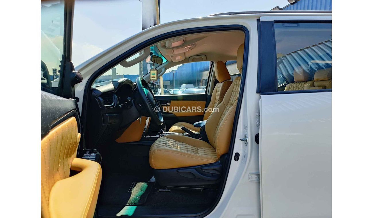 Toyota Fortuner // 1219 AED Monthly // 1 yr Warranty // 1 yr Insurance // Registration (LOT # 98153)