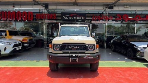 تويوتا لاند كروزر بيك آب Toyota Land Cruiser Pickup LX V6 4.0L | 2024 | 0KM