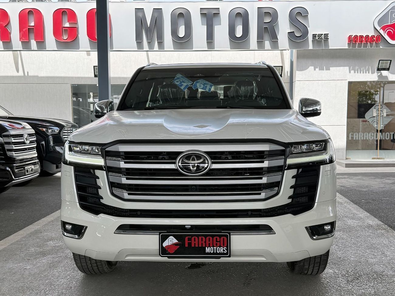 تويوتا لاند كروزر VX-HIGH 3,3 TWINTURBO DIESEL FULL ***التصدير فقط خارج الخليج***EXPORT ONLY**