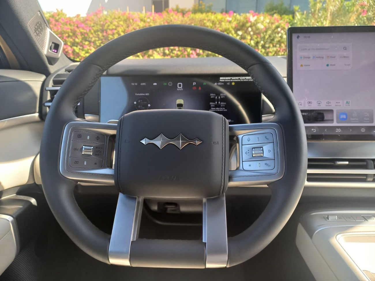 بي واي دي ليوبارد تيتانيوم 7