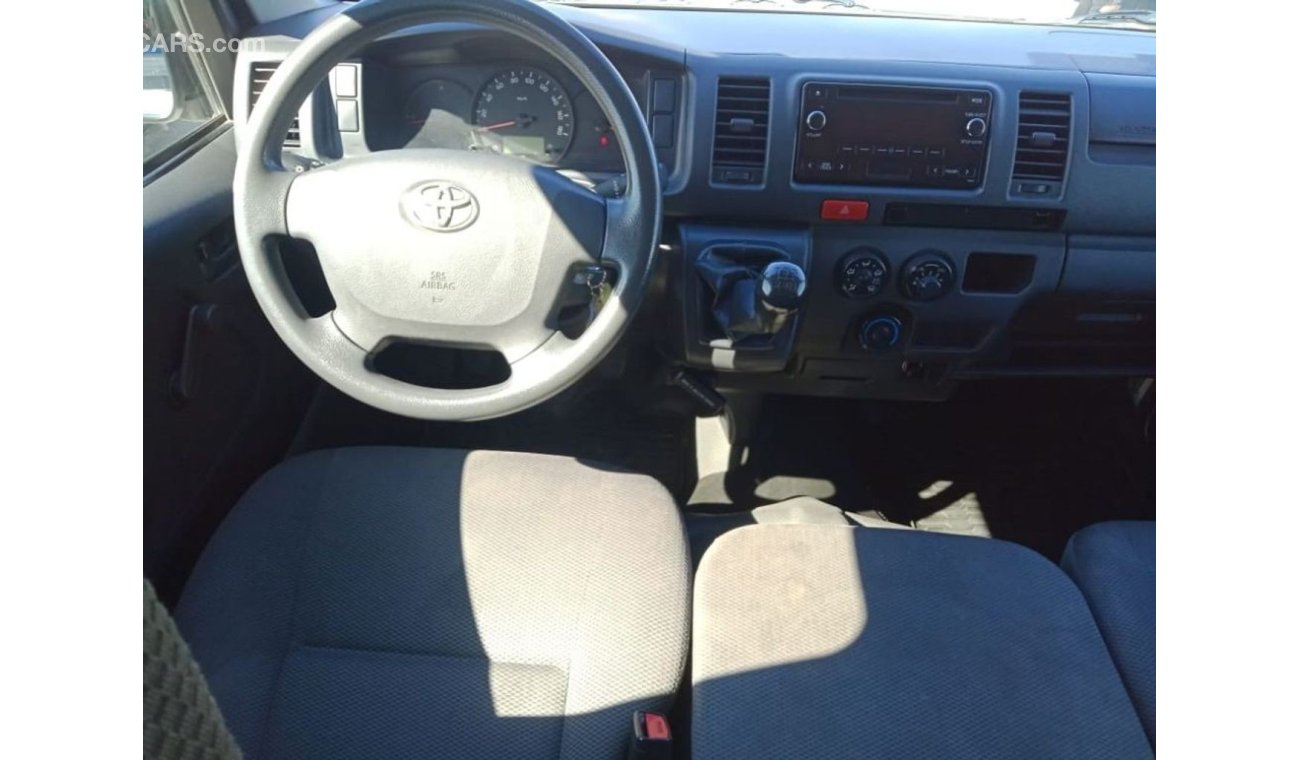 تويوتا هاياس TOYOTA HIACE 2016