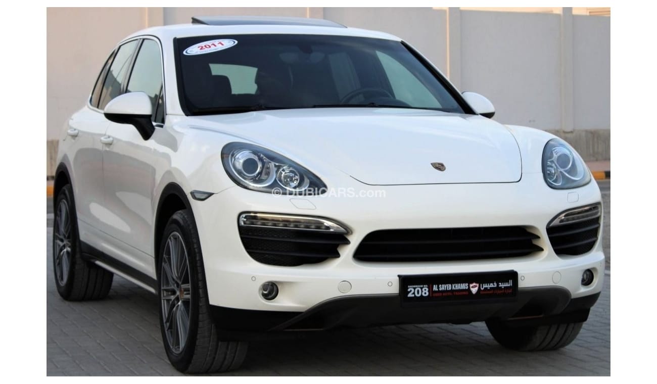 Porsche Cayenne Porsche Cayenne S 2011 GCC, in excellent condition, without accidents, full option, very clean from