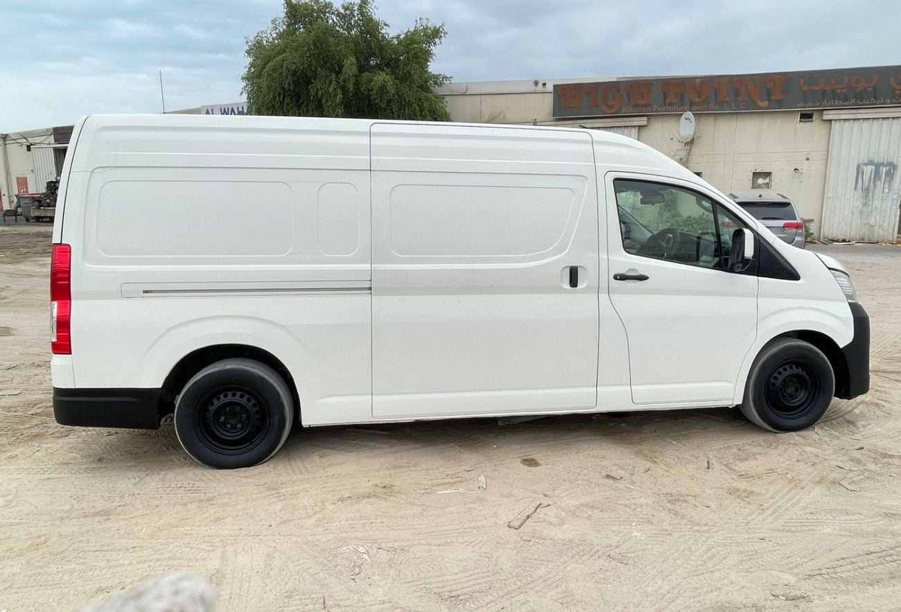 Toyota Hiace DLS - STD ROOF Right Hand Drive