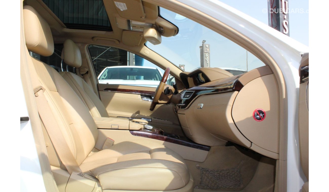 مرسيدس بنز S 350 GCC LOW MILEAGE MINT IN CONDITION